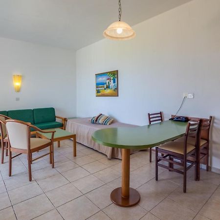 Panas Villas Айя Напа Екстериор снимка