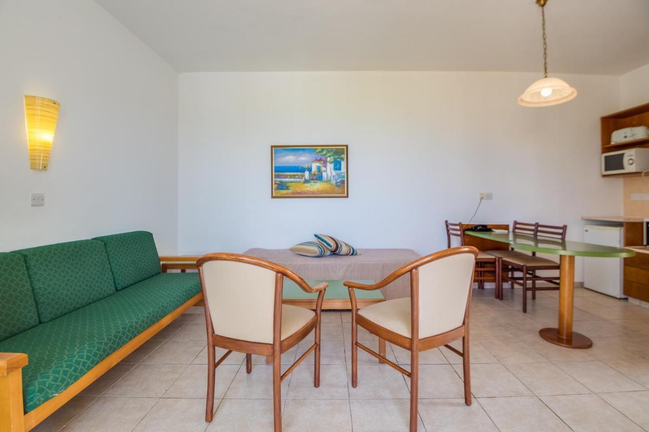 Panas Villas Айя Напа Екстериор снимка