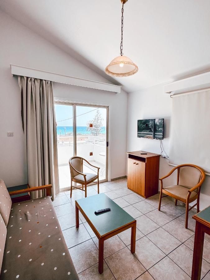 Panas Villas Айя Напа Екстериор снимка